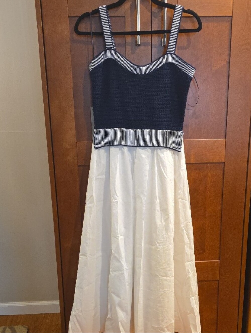 Moon River Crochet Navy Bodice with White Skirt Dress - Picture 4 of 5